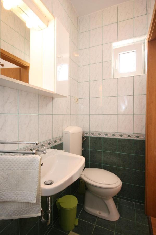 Apartment Stara Novalja 6301B Екстериор снимка